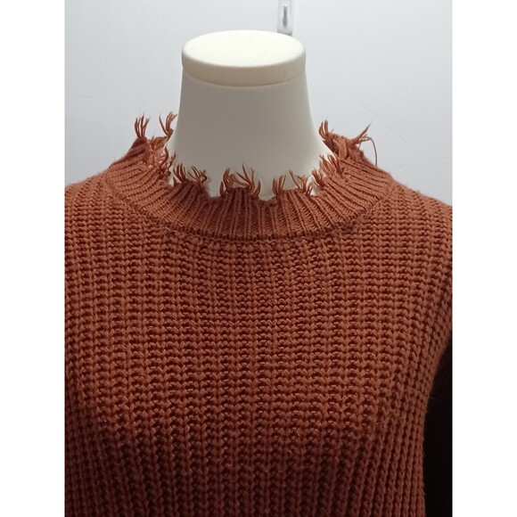Coco Jaimeson Women's Cropped Copper Spice Frayed Trim Pullover Sweater Large - Picture 4 of 9
